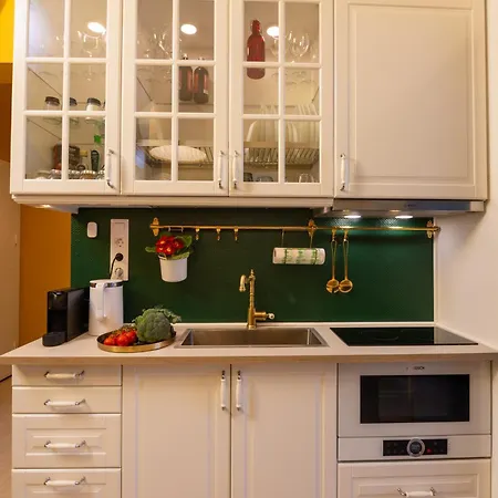 Contemporary Vintage, 3bdr Grace * Sofya