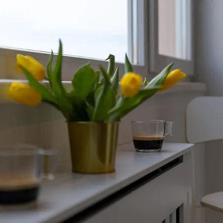 Contemporary Vintage, 3bdr Grace