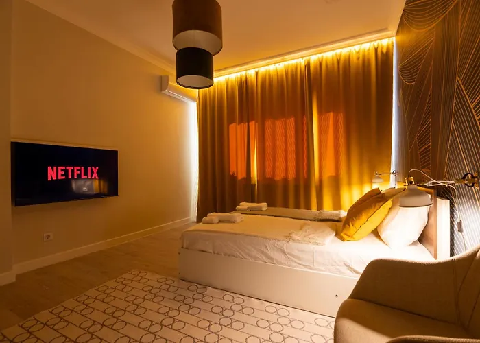 Contemporary Vintage, 3bdr Grace Sofia